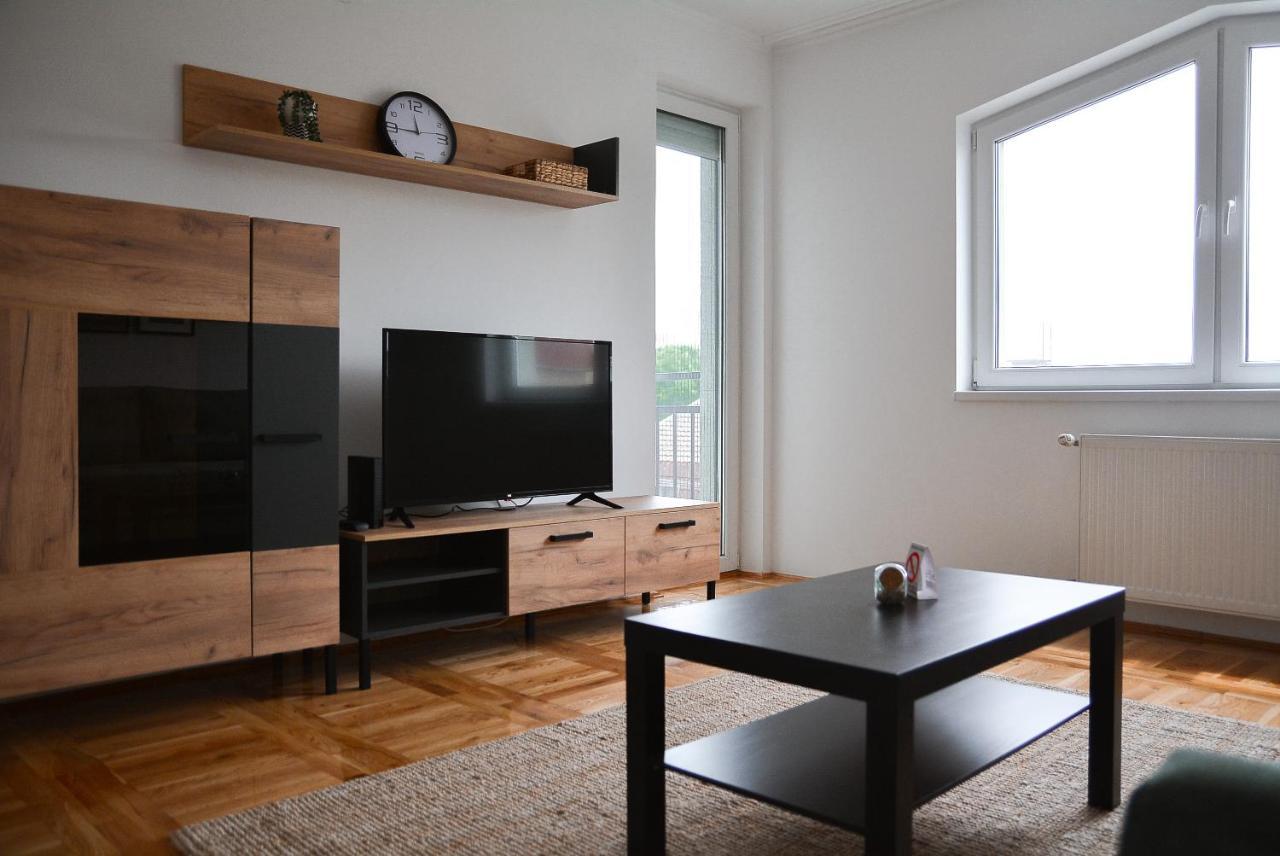 Crown Apartment 2 Subotica Dış mekan fotoğraf