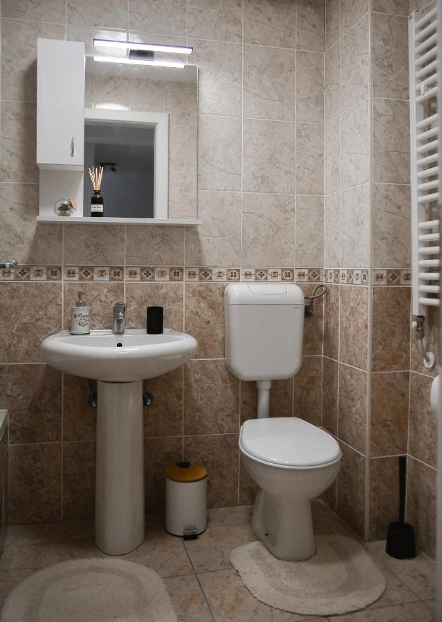 Crown Apartment 2 Subotica Dış mekan fotoğraf